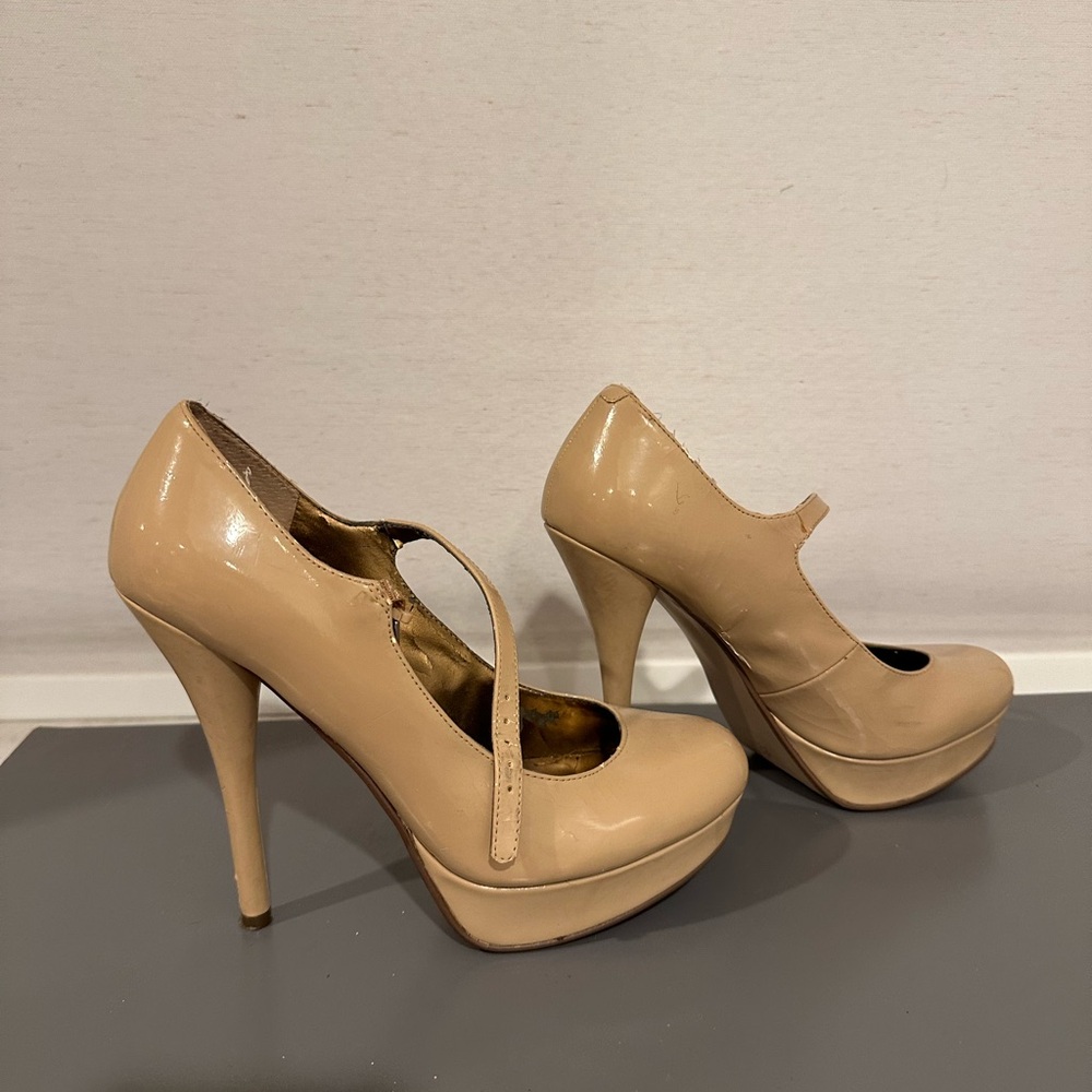 Guess Nude Platform Heels